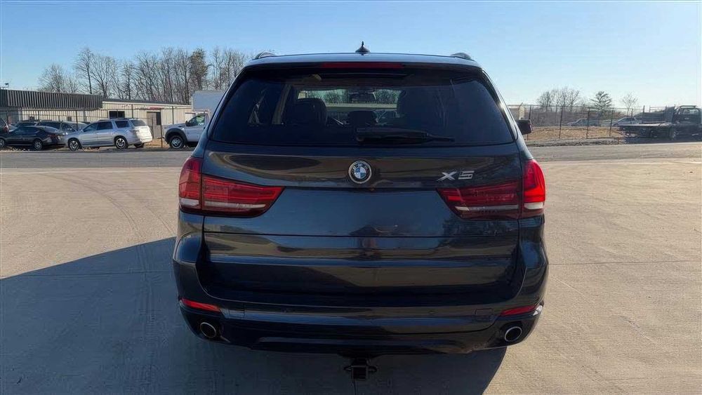 BMW X5      2016