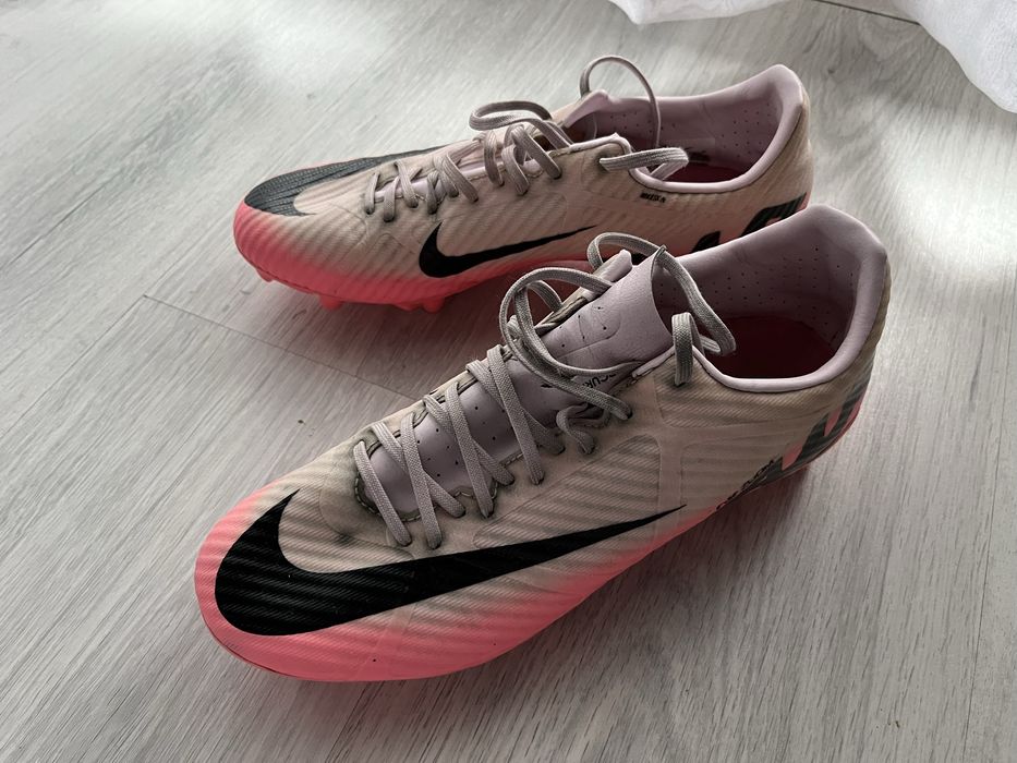 Korki buty piłkarskie nike mercurial rozmiar 40.5