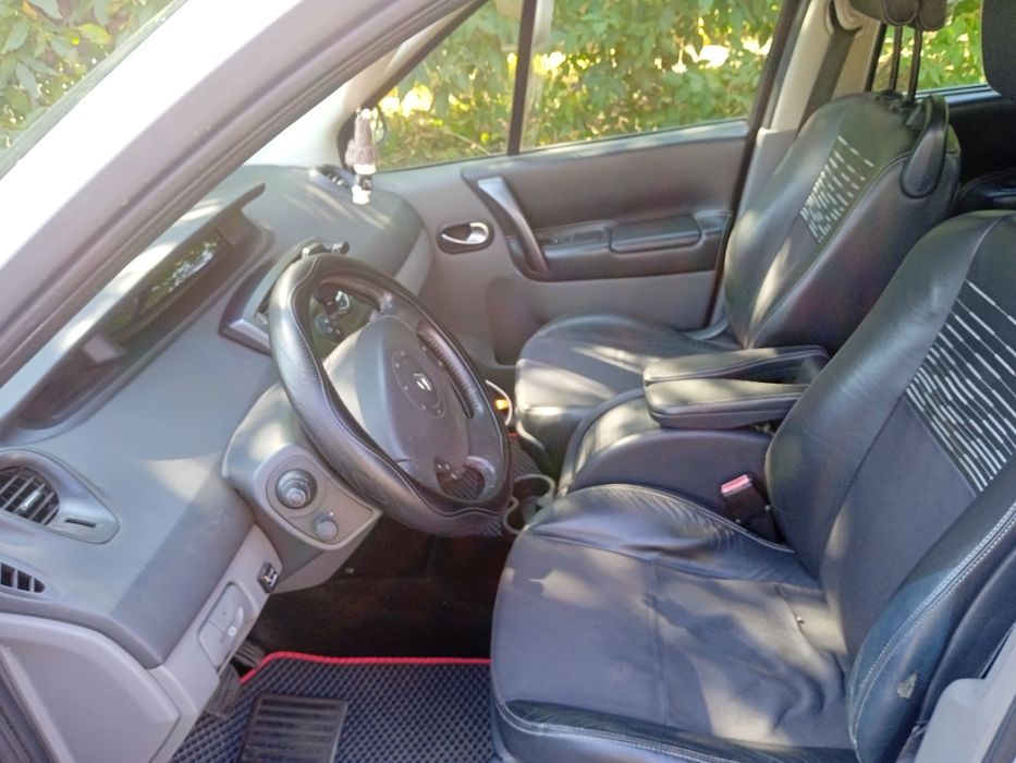 Продам авто Renault Grand Scenik Megan 2