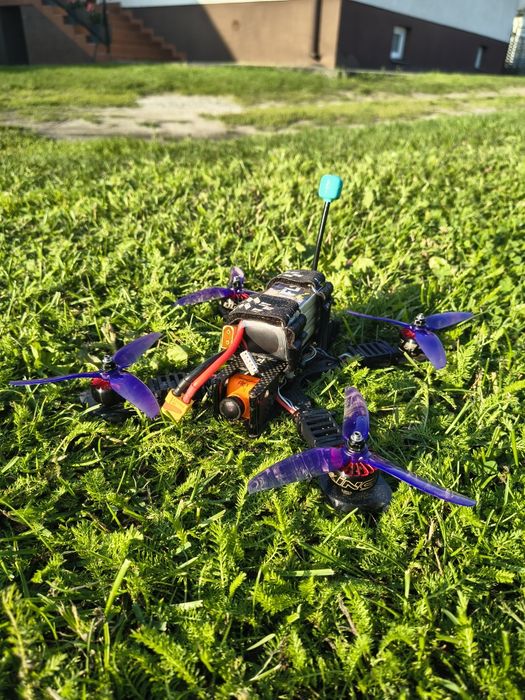 Dron FPV 4S 5 cali