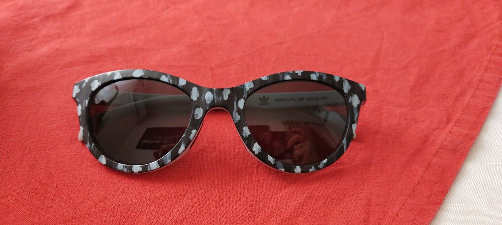 Modne okulary Adidas,nastolatki,kobiety