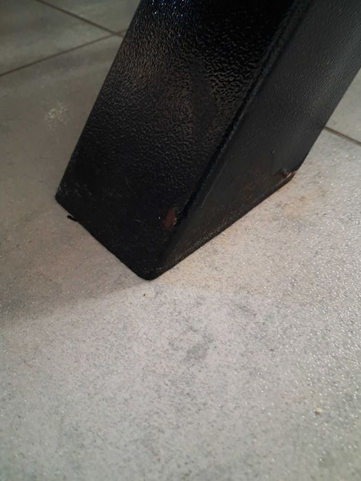 Stół nowoczesny do jadalni