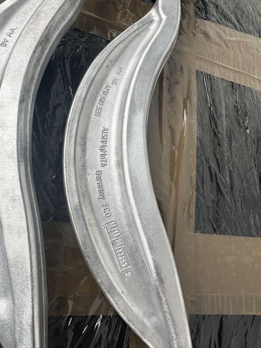 Задній ричаг audi q7,4m0501531