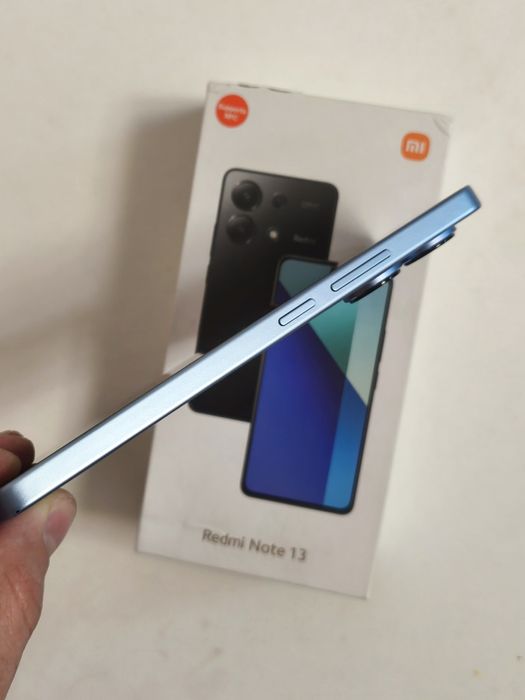 Продам Xiaomi Redmi Note 13 8/256