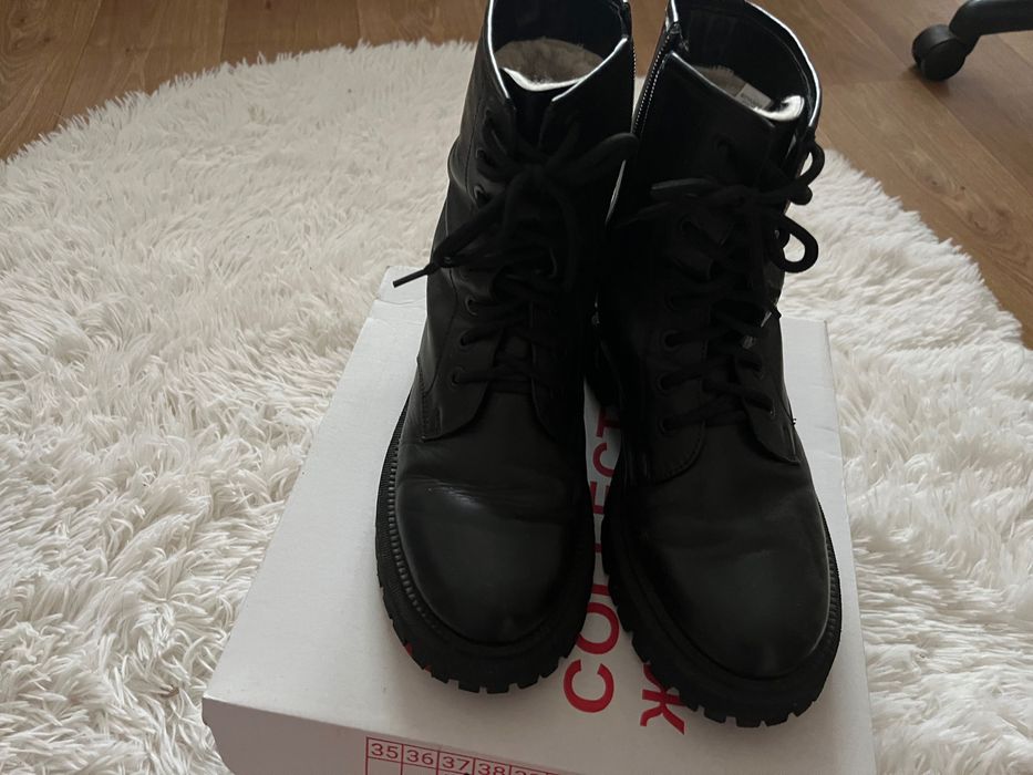 Шкіряні жіночі зимові черевики, хутро натуральне, розмір 40