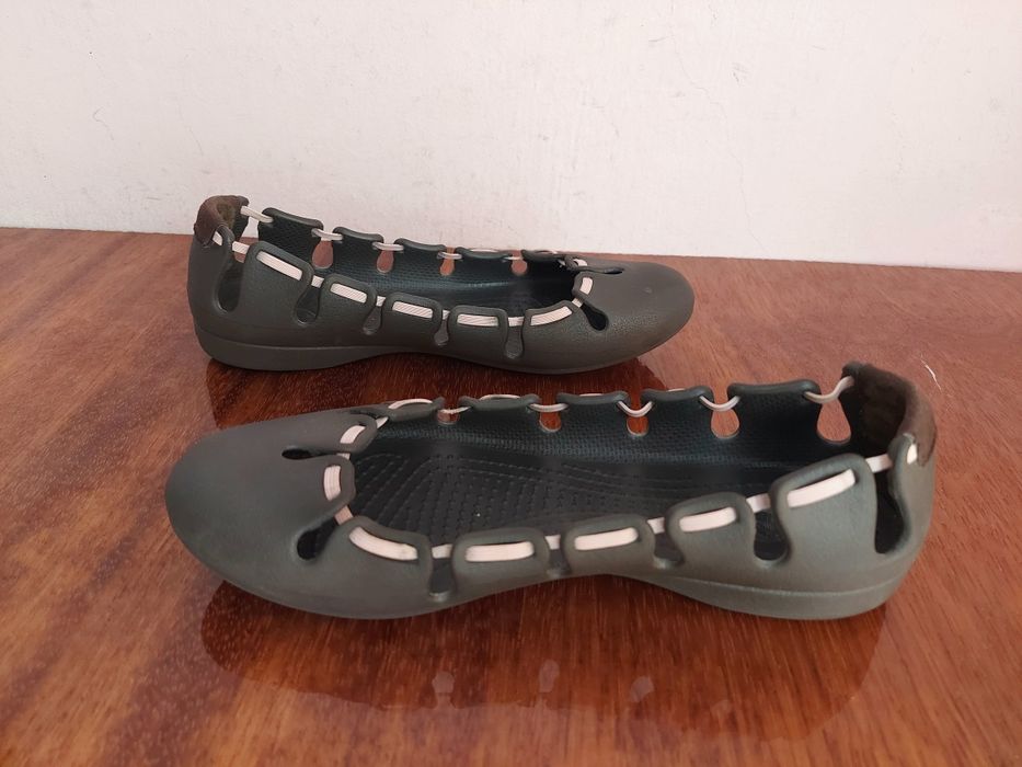 Тапки фірми Crocs оригінал 

Розмір по бірці: w 5 наш 36р 

Замір по с