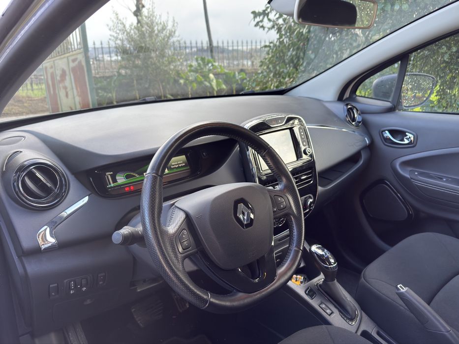 RENAULT ZOE 41 kWh C/IVA DEDUTIVEL APENAS 14 MIL KMS