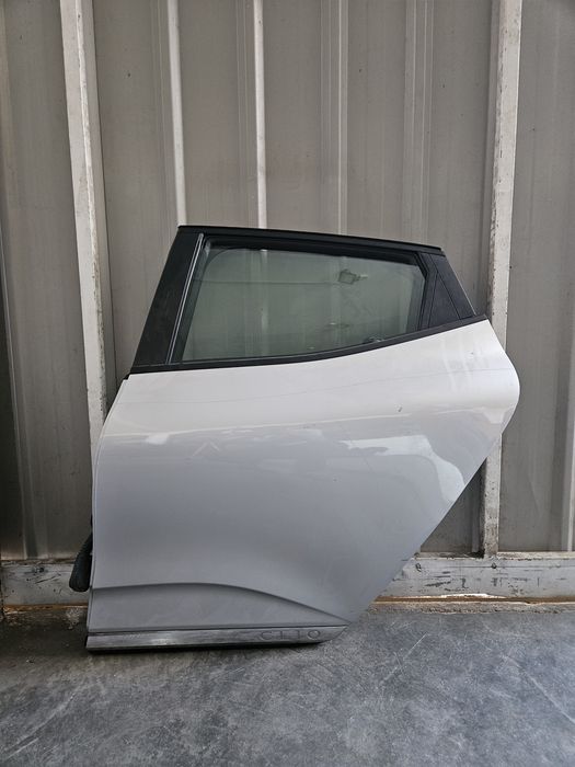 Renault clio 5 porta tras esquerda