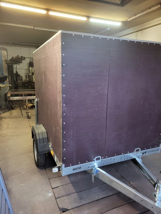 Zabudowy różnego typu na wymiar