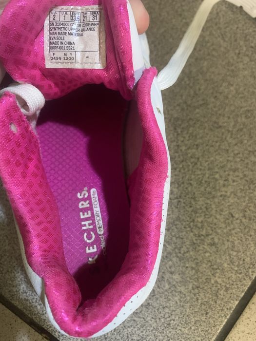 Skechers Uno Lite