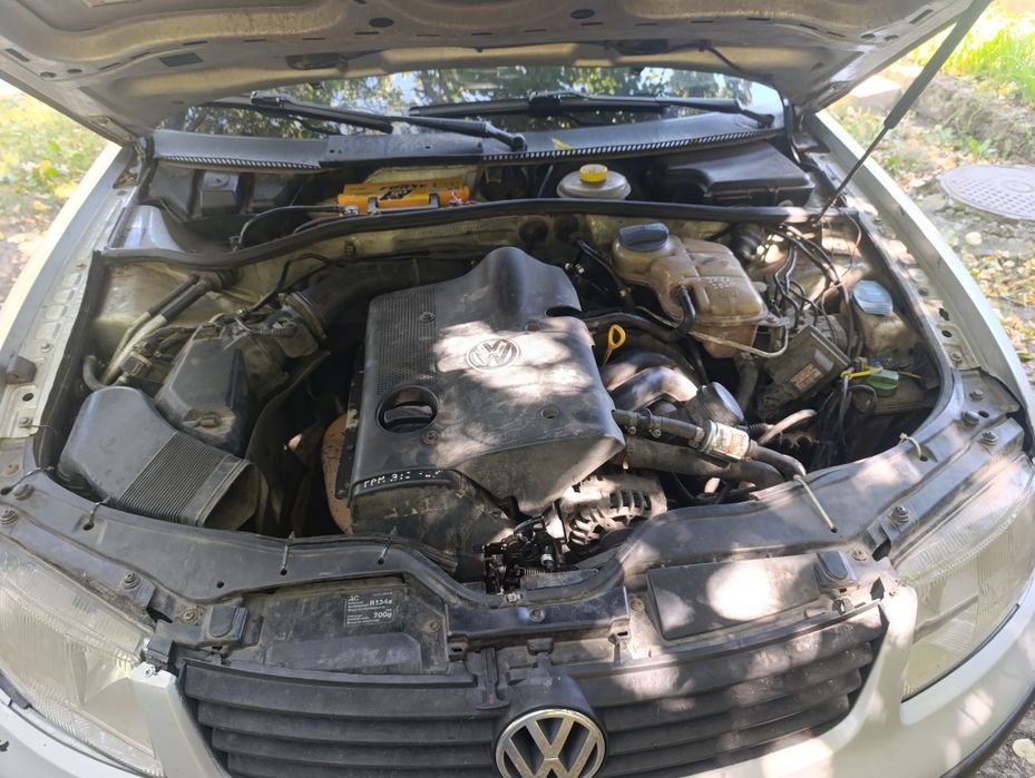 Продам авто на ходу. Volkswagen Passat B5 98 года
