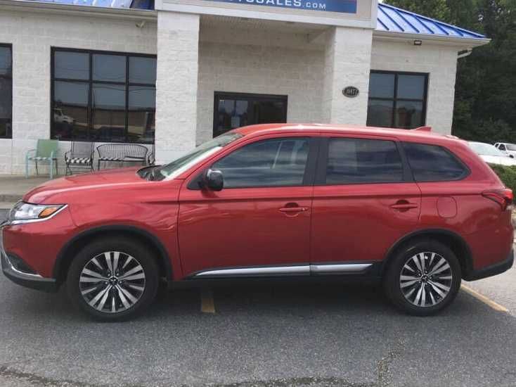 2019 Mitsubishi Outlander ES