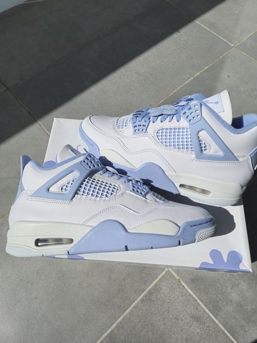 Air Jordan 4 Forget me not