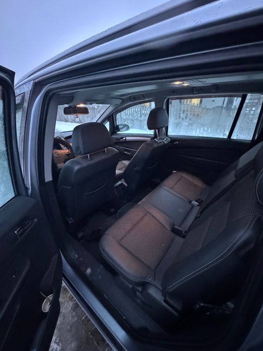 Продам Opel zafira 2006