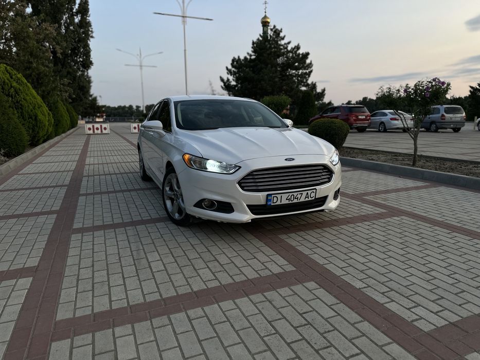 Ford Fusion HYBRID