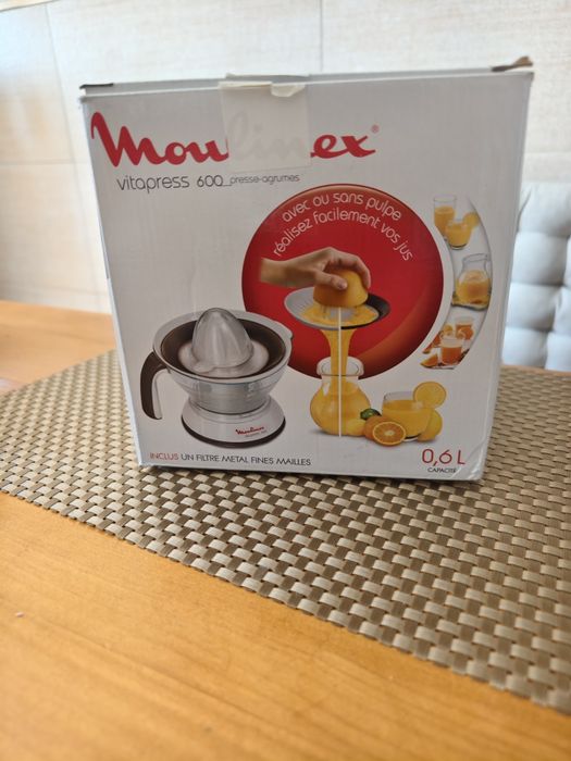 Espremedor MOULINEX Vitapress