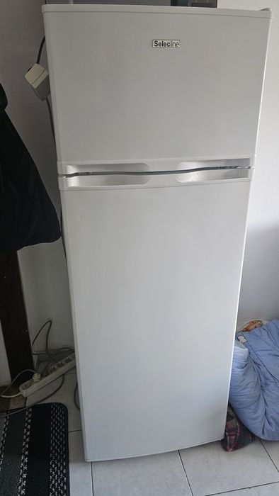 Geladeira semi nova