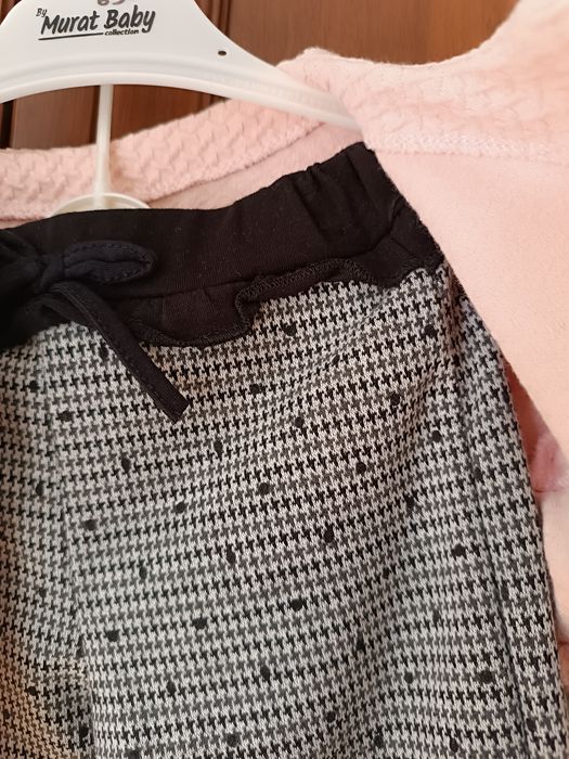 Продам костюм двійку на дівчинку