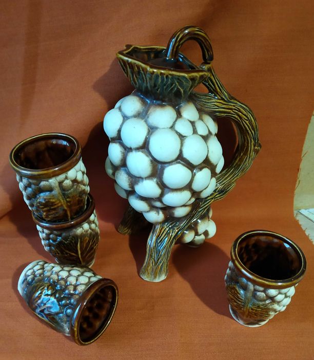 Набор для вина, компота,/ Чашки с красной глины