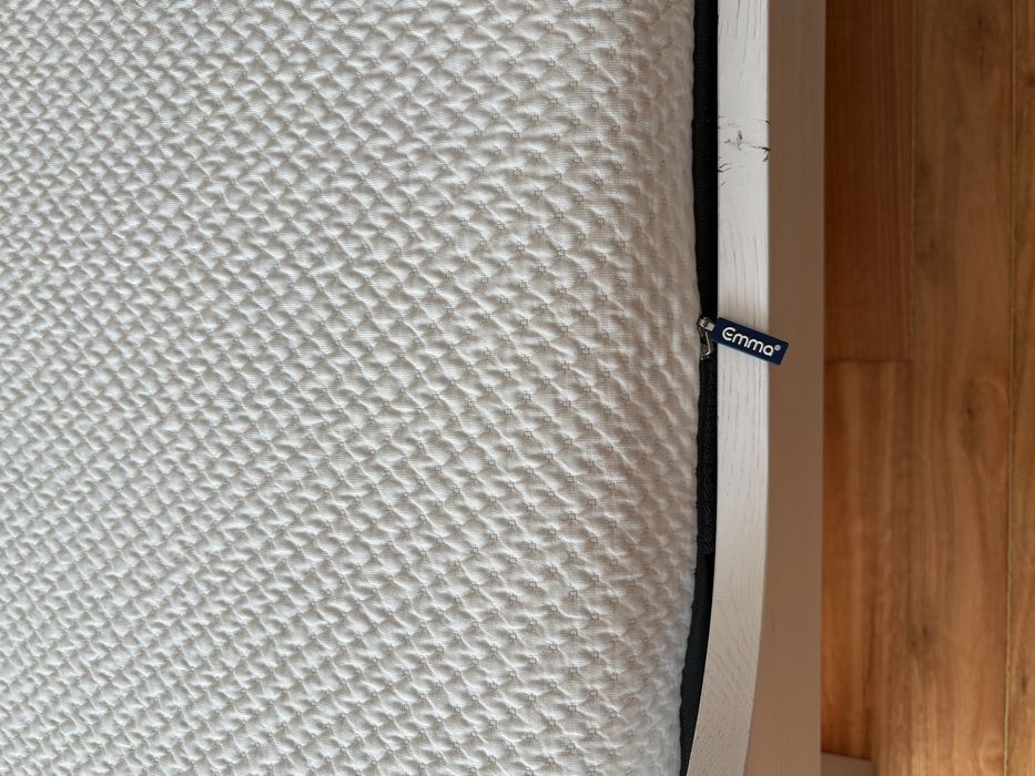 Cama de criança + colchão 90x200cm