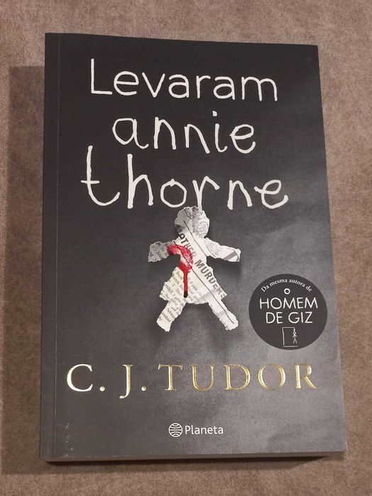 C. J. Tudor - Levaram Annie Thorne