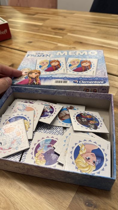 Gra Memo Disney Frozen - gra do trenowania pamieci