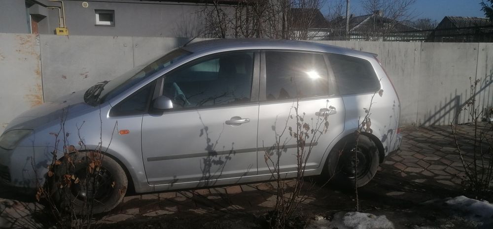 Продам мінівен Форд Фокус С Макс 2003 рік 1,8 бензин