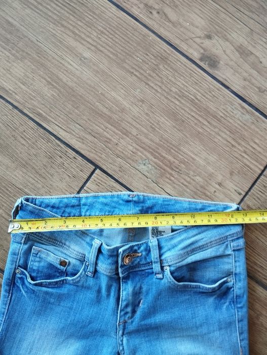 Jasnoniebieskie jeansy 25 h&m