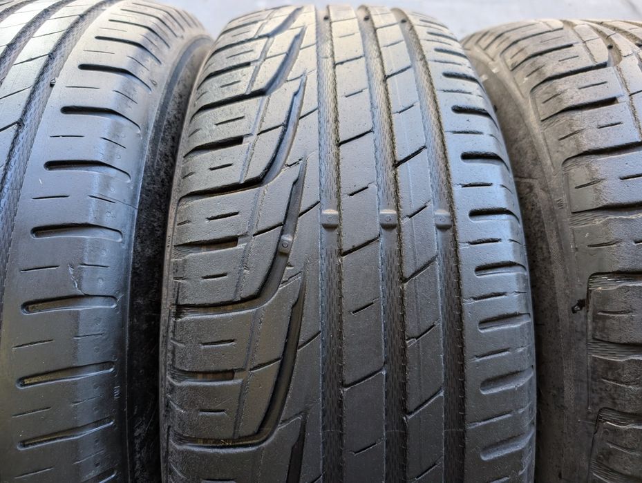 Летняя резина 215/65 R16 Uniroyal
