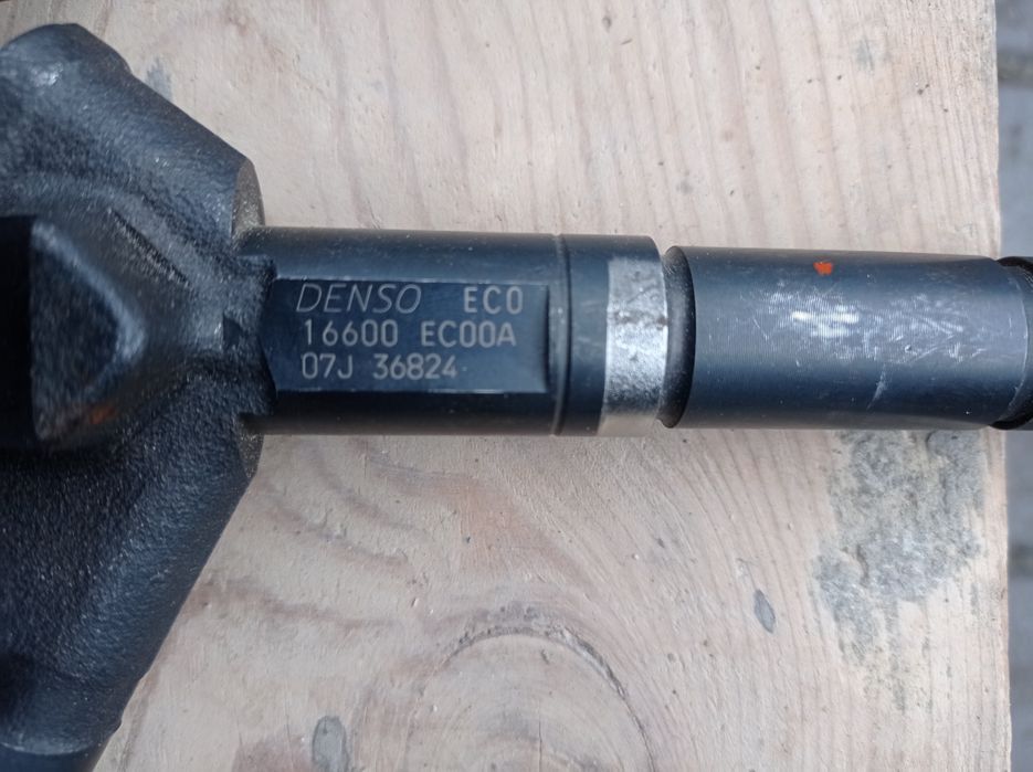 Продам форсунки nissan pathfinder 2.5