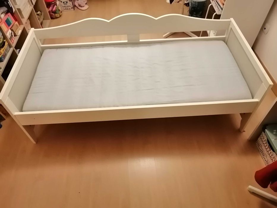 Cama infantil ikea Hensvik 70*160 transição berço pra cama