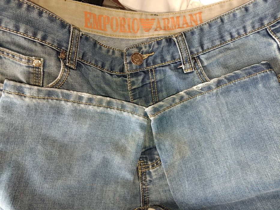 Emporio Armani spodnie jeans