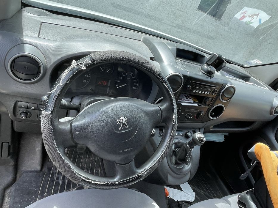 Peugeot Partner 2025