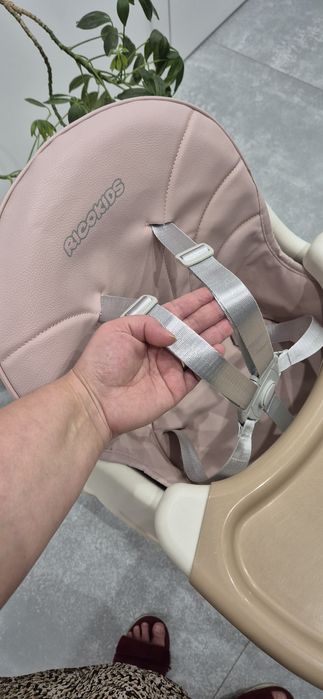 Krzesełko do karmienia Ricokids