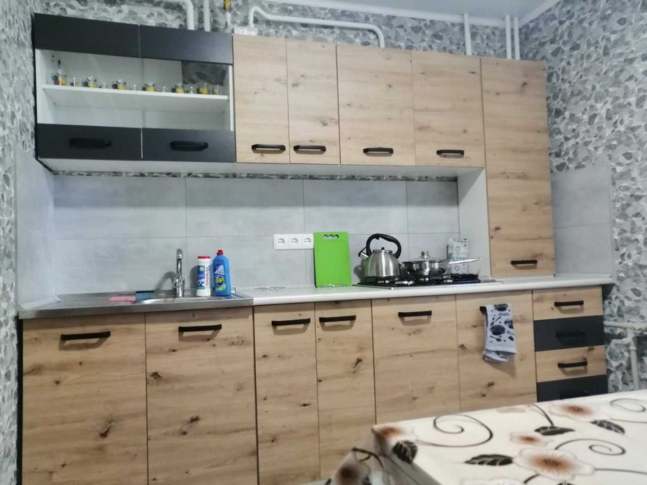 Сдаю почасово посуточно  2 -х комнатную квартиру от 500грн