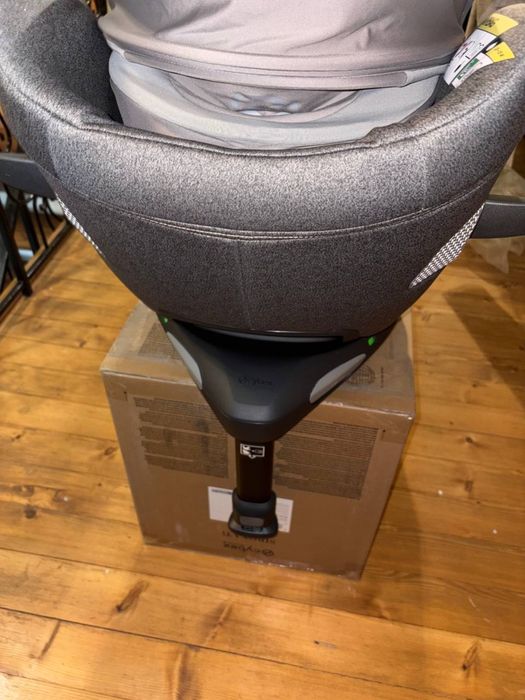 Дитяче автокрісло cybex