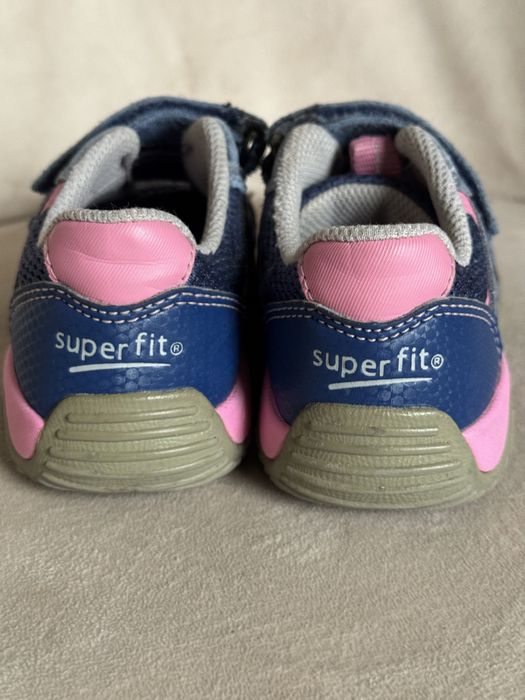 Superfit buty sportowe dziecięce na rzepy r. 25