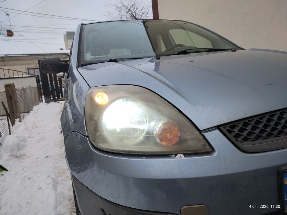 Продам Ford fiesta mk5 2006