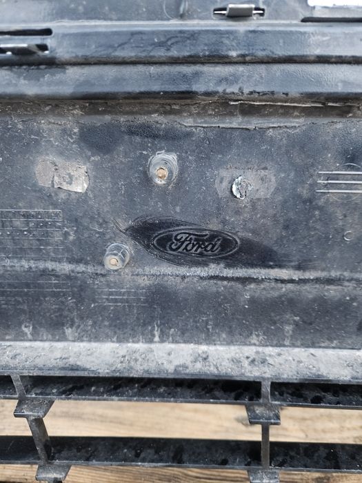 Grill atrapa Ford Mondeo Mk4 lift  Orginał