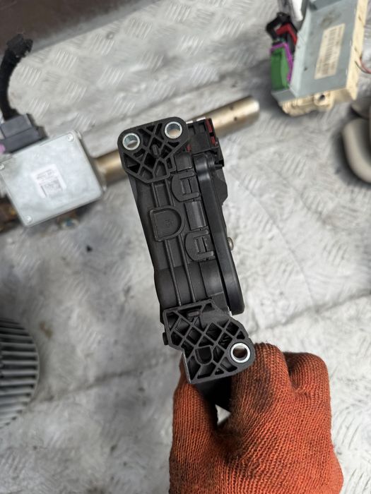 Педаль газа 159 год 07 alfa romeo 159