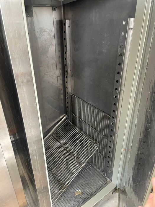 Armários Frigorificos e Mobilário em Inox