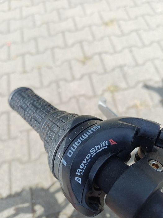 Rower HT model Cross koła 20 cali aluminiowa rama amortyzator