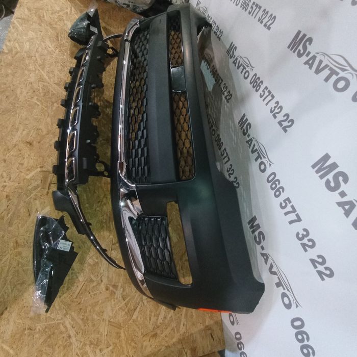 Бампер основний передній Jeep Grand Cherokee WL 22-