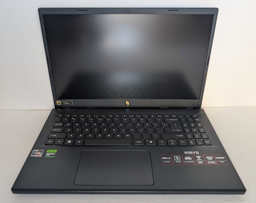 Laptop Acer Nitro V15 ANV15-41 / 15.6" / AMD Ryzen 5 7535HS-4.55GHz / RTX 4050-6GB / DDR5 16GB / SSD 1 TB NVMe / Windows 11 / Gwarancja