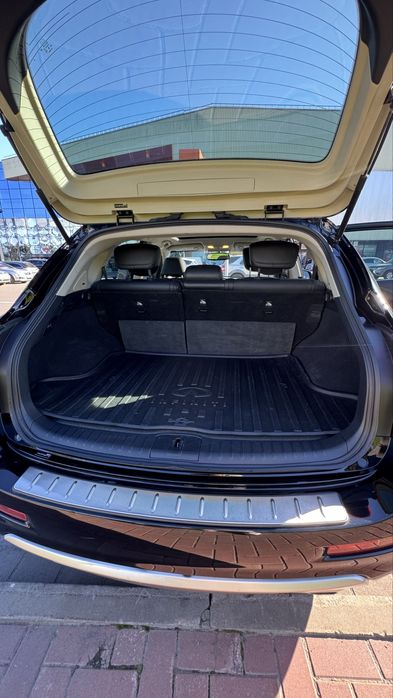 Продам Infinity QX50