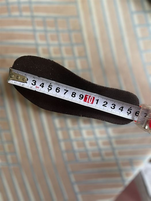 Дитячі кросівки 27 р