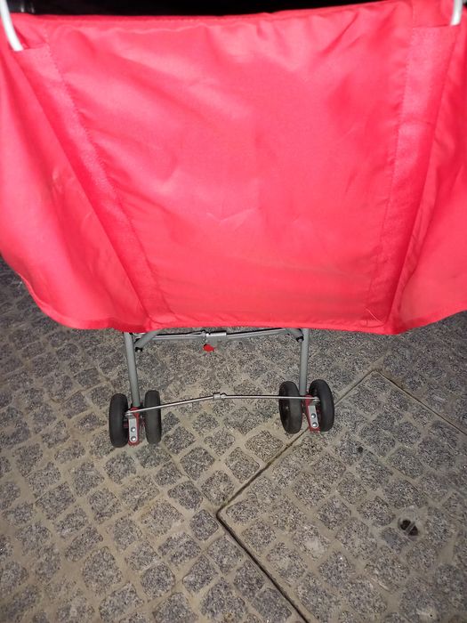 Stroller425604393426626563