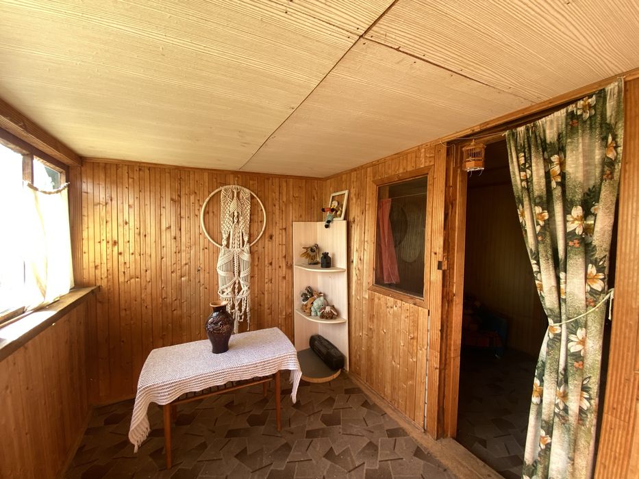 Продам дивовижну дачу біля водойми