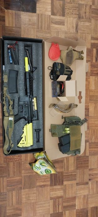 Kit Airsoft M4 Replica Airsoft Specna Arms