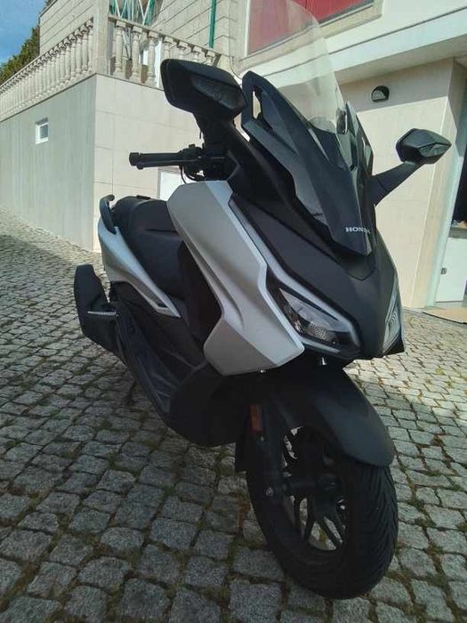 Honda Forza 125 ano 2026